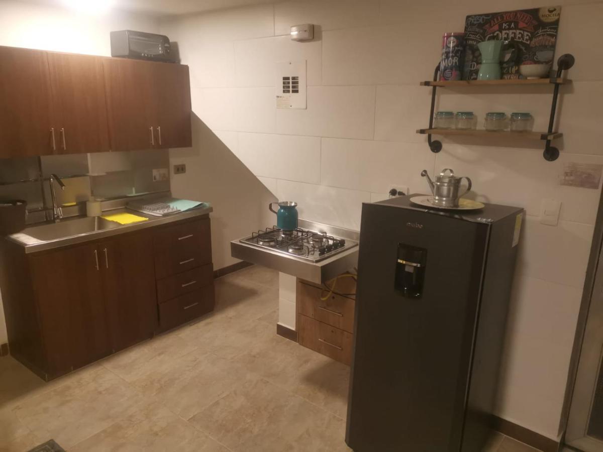 La Lunar Un Espacio Ideal Para Trabajar Y Conocer Medellín Buitenkant foto