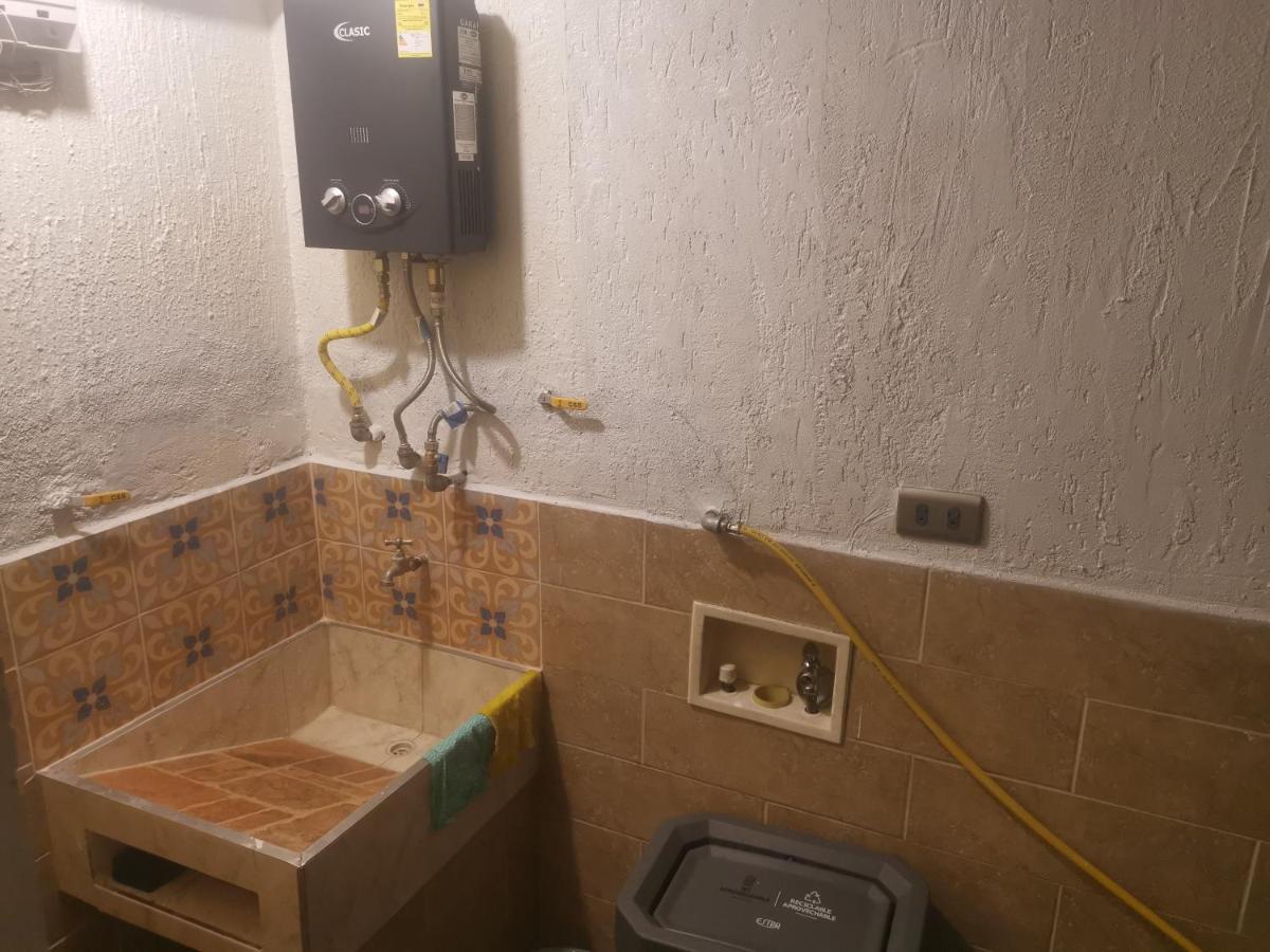 La Lunar Un Espacio Ideal Para Trabajar Y Conocer Medellín Buitenkant foto